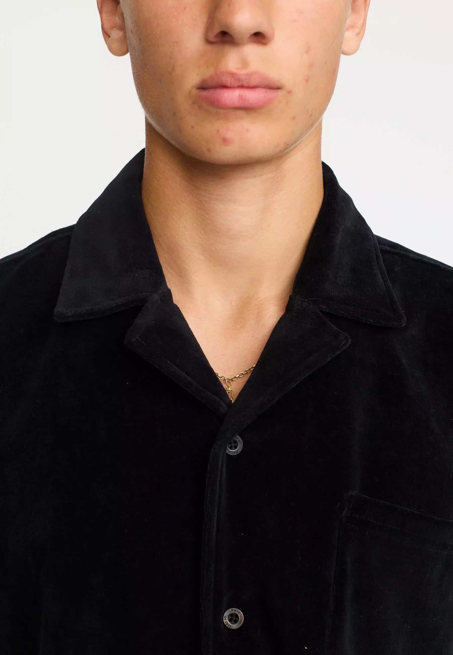 Revolution Velour Kurzarm Cuban Shirt Hemd schwarz